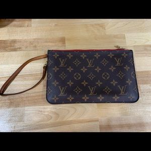 LV wristlet